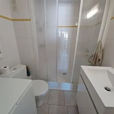 Magnifique T2 Duplex Vue Port *