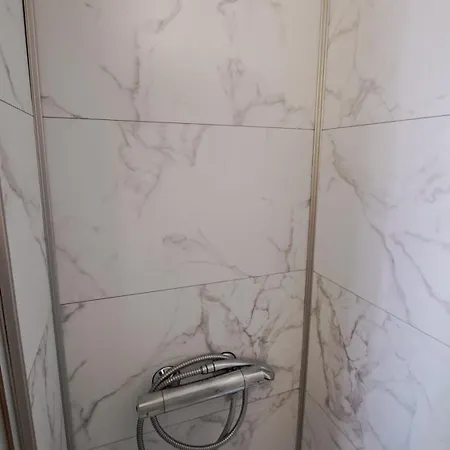 Magnifique T2 Duplex Vue Port